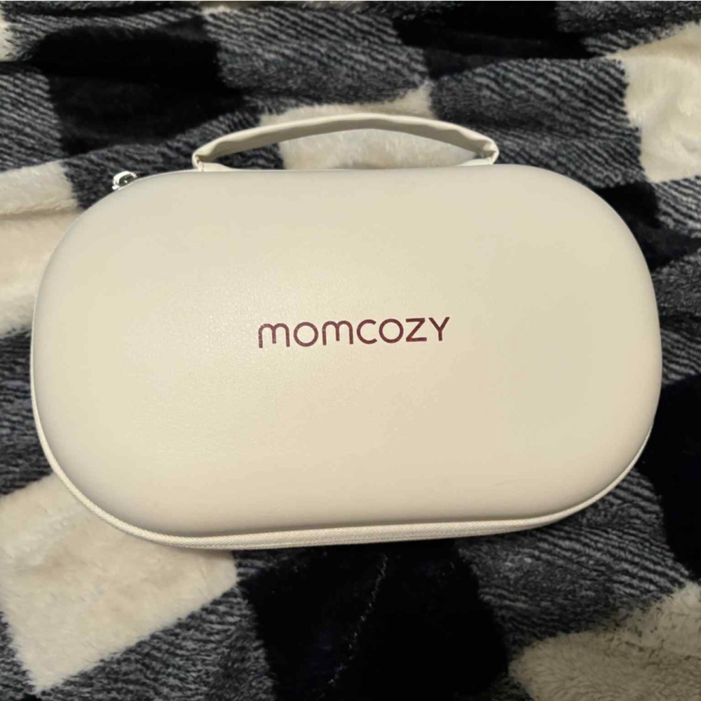 Momcozy Cream Carrying Case